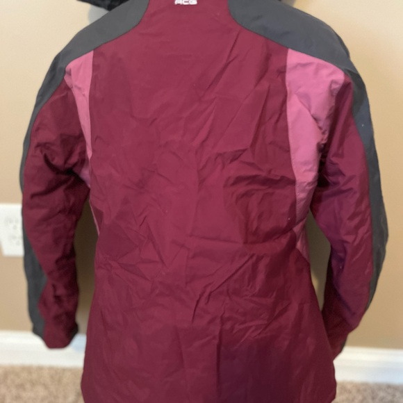 NIKE ACG Maroon Thermal Layer Jacket size youth medium - Picture 12 of 12